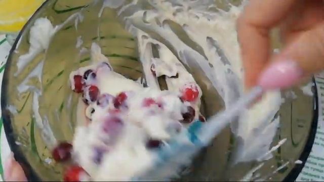 Рецепт без выпечки "Творожные домики" из печенья, клюквы и шоколада ??☕ смотреть онлайн