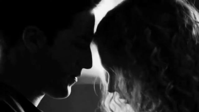 Tyler Lockwood (Майкл Тревино) & Jana (Леона Вон) - Я дышу тобой