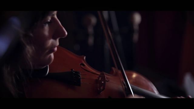 La Luna (Carlos "La Mona" Jiménez)- Callia Cuerdas en Estudio смотреть онлайн