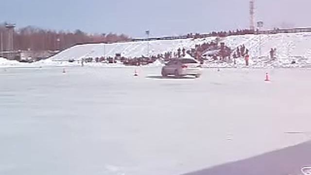 2010.03.21_ПокатушкиСтадионКабельщик_Джимкана2_019_Roma777vs.avi смотреть онлайн