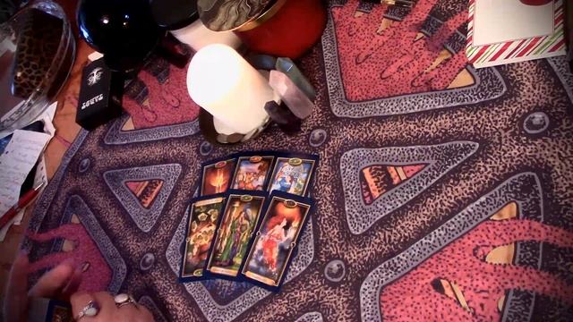 ЧТО ОБРАДУЕТ В БЛИЖАЙШЕЕ ВРЕМЯ ПРИЯТНЫЕ СОБЫТИЯ НА ПОРОГЕ гадания на картах таро смотреть онлайн