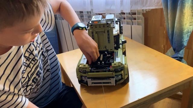 Обзор LEGO Technic 42110 Land Rover Defender. Часть 2 #Евидяшки #обзорлего #LEGO #LandRoverDefender