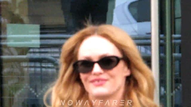 Vanessa PARADIS (Lily Rose's MOM, Johnny Depp's Ex- Wife) @ CHANEL show in Paris January 24th 2023 смотреть онлайн