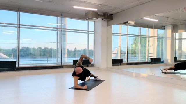 102 Переход в бокавую планку правый бок смотреть онлайн