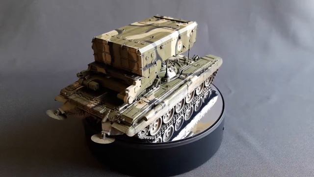 Tos-1M.Trumpeter.1/35... смотреть онлайн