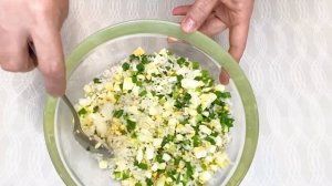 ЗАЛИВНОЙ ПИРОГ С РИСОМ, ЛУКОМ И ЯЙЦОМ