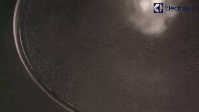 Духовой шкаф Electrolux EOB93434AK Plus Steam смотреть онлайн