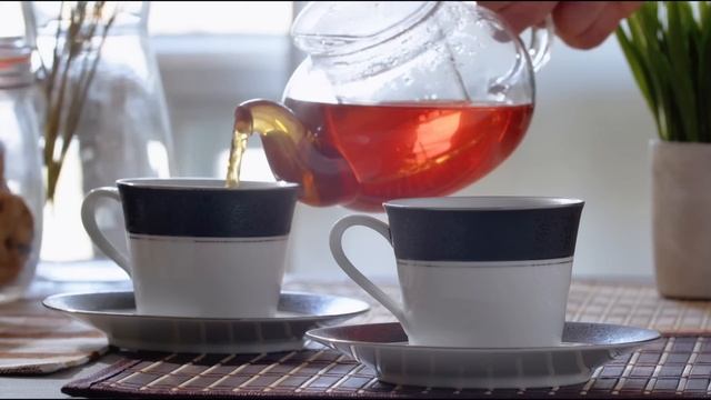 Свекровь с золовкой повадились принимать ванну в доме невестки. Пришлось проучить халявщиц.