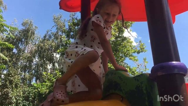 Детская площадка Игры с детьми на площадке смотреть онлайн