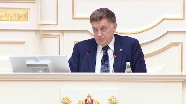 Вячеслав Макаров прокомментировал принятие в первом чтении законопроекта о молодежной политике смотреть онлайн