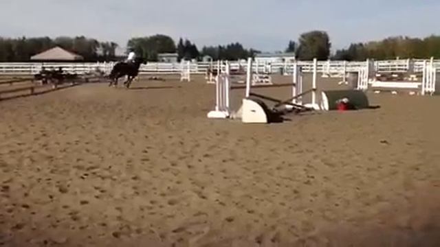 Pebbles jumping pt.1 смотреть онлайн