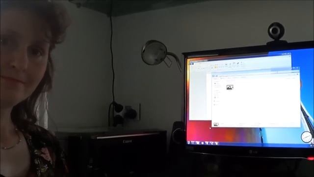 Mum tries out Windows 7 (2009) смотреть онлайн