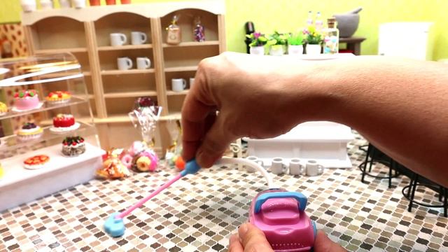 Unboxing Miniature Food, Drink & New Shop Furniture. Realistic Miniature Food & Drinks смотреть онлайн