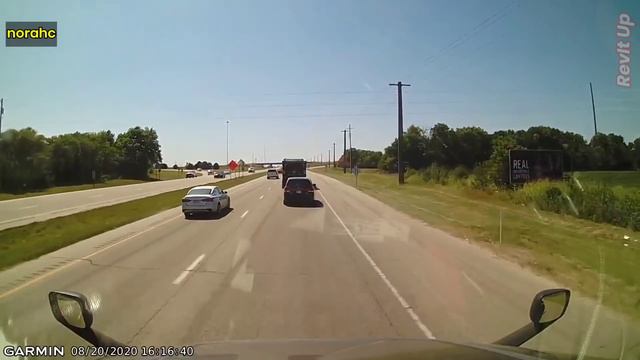 Road Rage,Carcrashes,bad drivers,rearended,brakechecks,Busted by cops|Dashcam caught|Instantkarma#3 смотреть онлайн