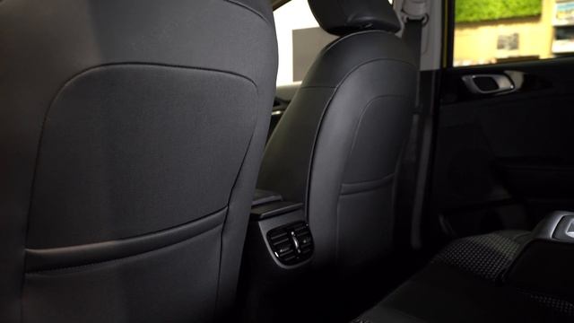 Kia XCEED 2023 wszystkie wersje wyposażenia - porównanie смотреть онлайн
