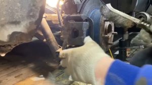 Замена задних колодок Ниссан Кашкай J10 Nissan