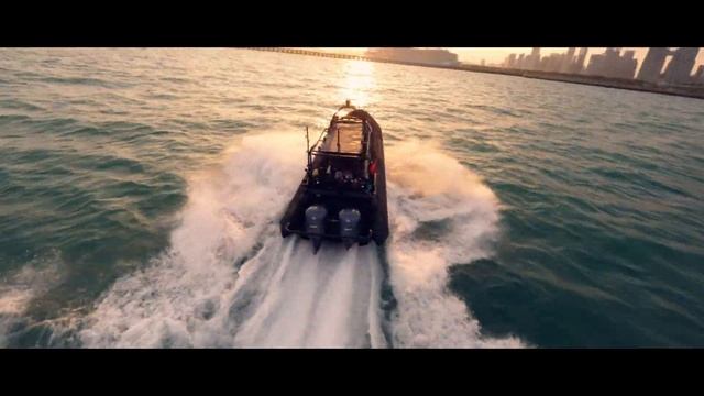 Yung Raja Riding a Rhib Boat, FPV Drone Chase смотреть онлайн