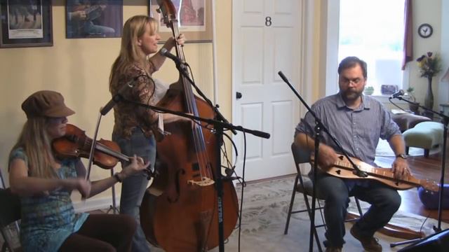 Bluegrass Mountain Dulcimer - "Red Clay Halo" - Patty Mitchell & Stephen Seifert, Pegram, TN смотреть онлайн