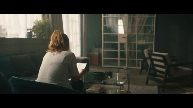 Сила любви многое может изменить,чувства сильнее любых преград."Так близко к горизонту" смотреть онлайн