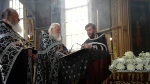 Великая Суббота. Утреня с похвалами  (Чин погребения плащаницы).
