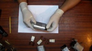 Что внутри конденсатора?