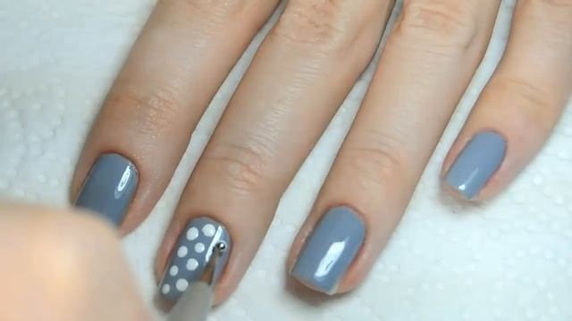 Простой Маникюр в Горошек / DIY Easy Polka Dots Nail Art смотреть онлайн