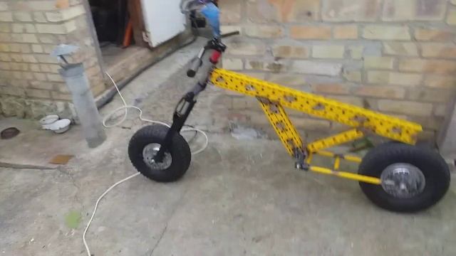 Электроскутер своими руками,полноприводный смотреть онлайн