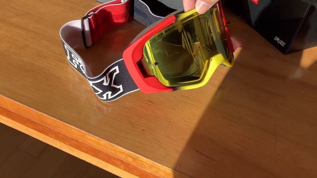 supreme & HONDA & FOX vue goggles開封動画 смотреть онлайн