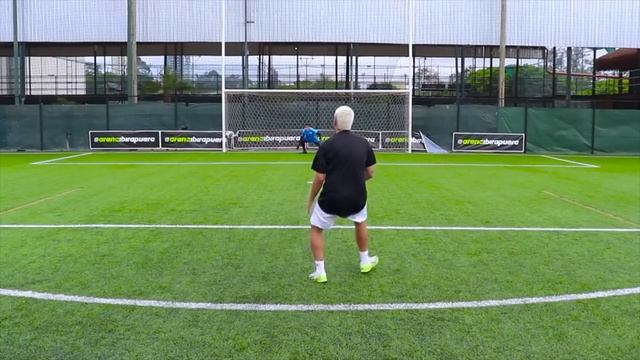 SOLETRANDO DE FUTEBOL!! *FEZ O GOL PODE SOLETRAR* смотреть онлайн