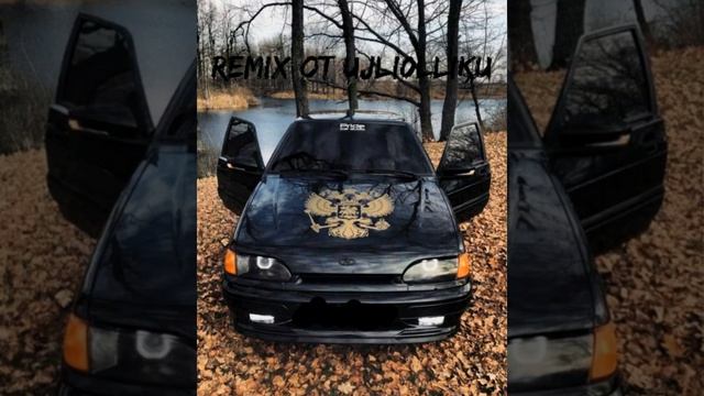 Зачем она берет мужские.... BASS BOSTER OT uJLI0LLIKu:)