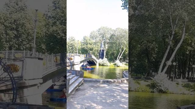 Смоленск!! Достопримечательности лопатинский сад парке : катамараны, памятники, мост. смотреть онлайн
