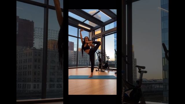 performing the element of Alina Kabaeva ? смотреть онлайн