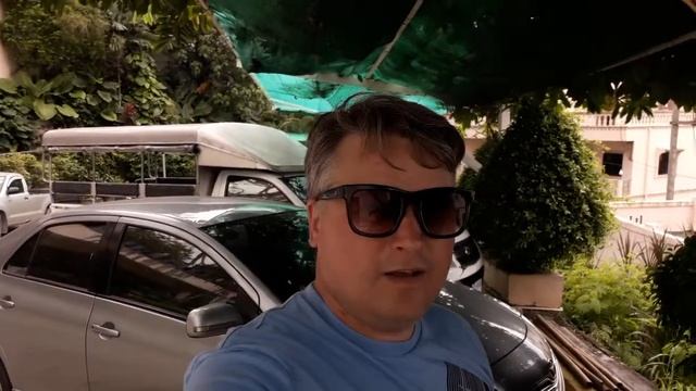 Аренда автомобиля на Пхукете , Патонг. Февраль 2018 г. смотреть онлайн