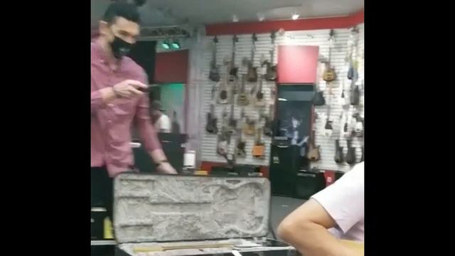 Surprising my dad with a brand new Fender Telecaster American Ultra 🎸🙌😍 смотреть онлайн