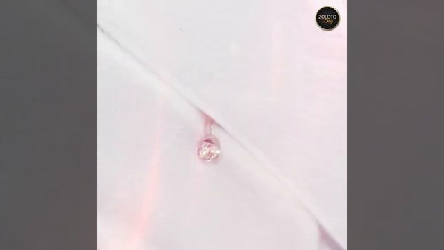 Golden eyebrow piercing смотреть онлайн