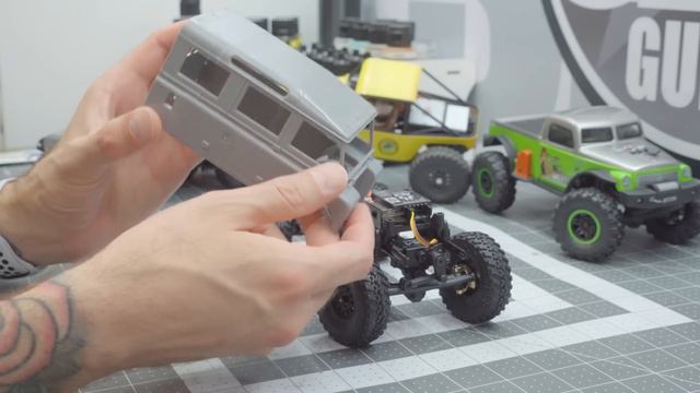 Axial SCX24 Budget Build Off Ep2 смотреть онлайн