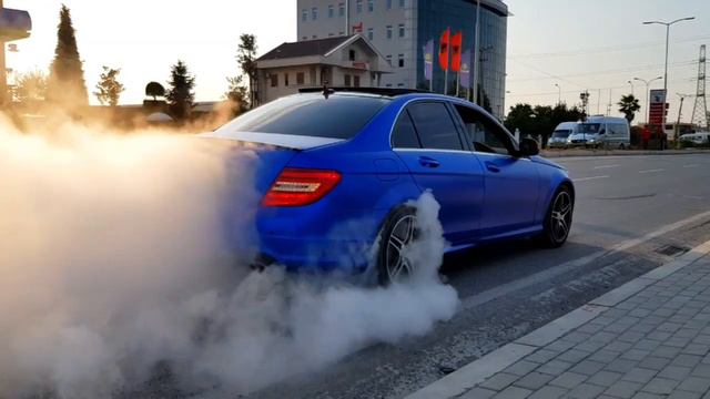 Mercedes W204 280 Burnout