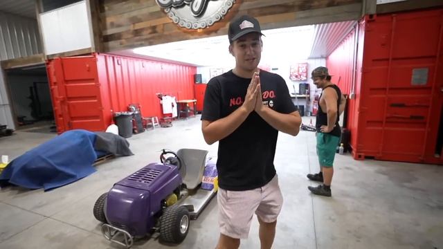 Cheap vs. Expensive Three Wheeler Riding! смотреть онлайн