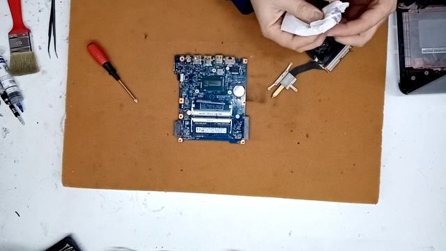 Acer Aspire ES1-571 - 2 deo смотреть онлайн