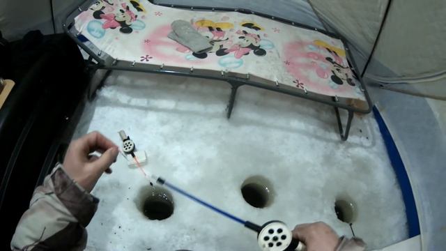 Рефтинское вдхр. Мороз. Машина не запутилась. Поведение куба "СТЭК". смотреть онлайн