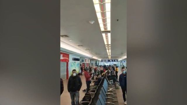 Граждане Молдовы “застряли в аэропорту в Чехии“. Они не могут вернуться домой. смотреть онлайн