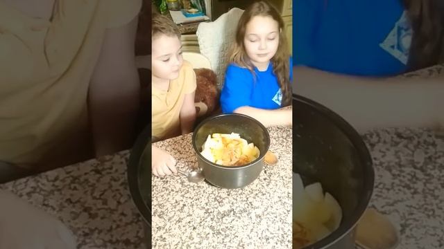 Картофель по деревенски в духовке смотреть онлайн