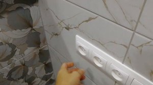 Розетки и выключатели в ванной в зоне раковины