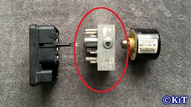 How I checked my ABS pump: Ford and Mazda ABS light on.Code C1288-E0. Ebay used part defective.. смотреть онлайн
