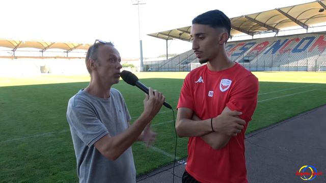 Racing Besançon / ESTAC Troyes : Mickaël Gaougaou " Ce que j'aime le plus c'est marquer des buts " смотреть онлайн