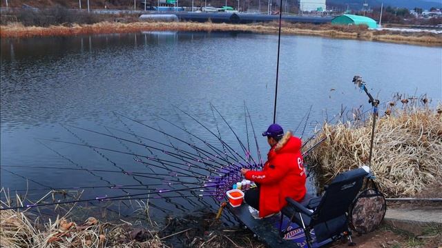 동절기 연밭형저수지 낚시 최근 월척급 떼조황 ! Lotus Leaf Reservoir. Long-term fishing. смотреть онлайн