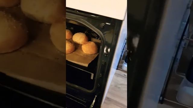 Булка для Биг- Трейси смотреть онлайн