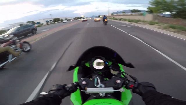 ZX10R VS ZX6R 636