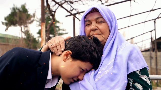 Махмадалли Умаров Суруди Модар Таджикские песни про Мама #KAYFFF смотреть онлайн