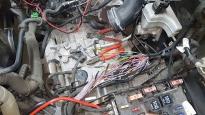 Как правильно делать врезку в проводку при монтаже гбо. Лайфхак/памятка/ньюанс на примере Tiguan 2.